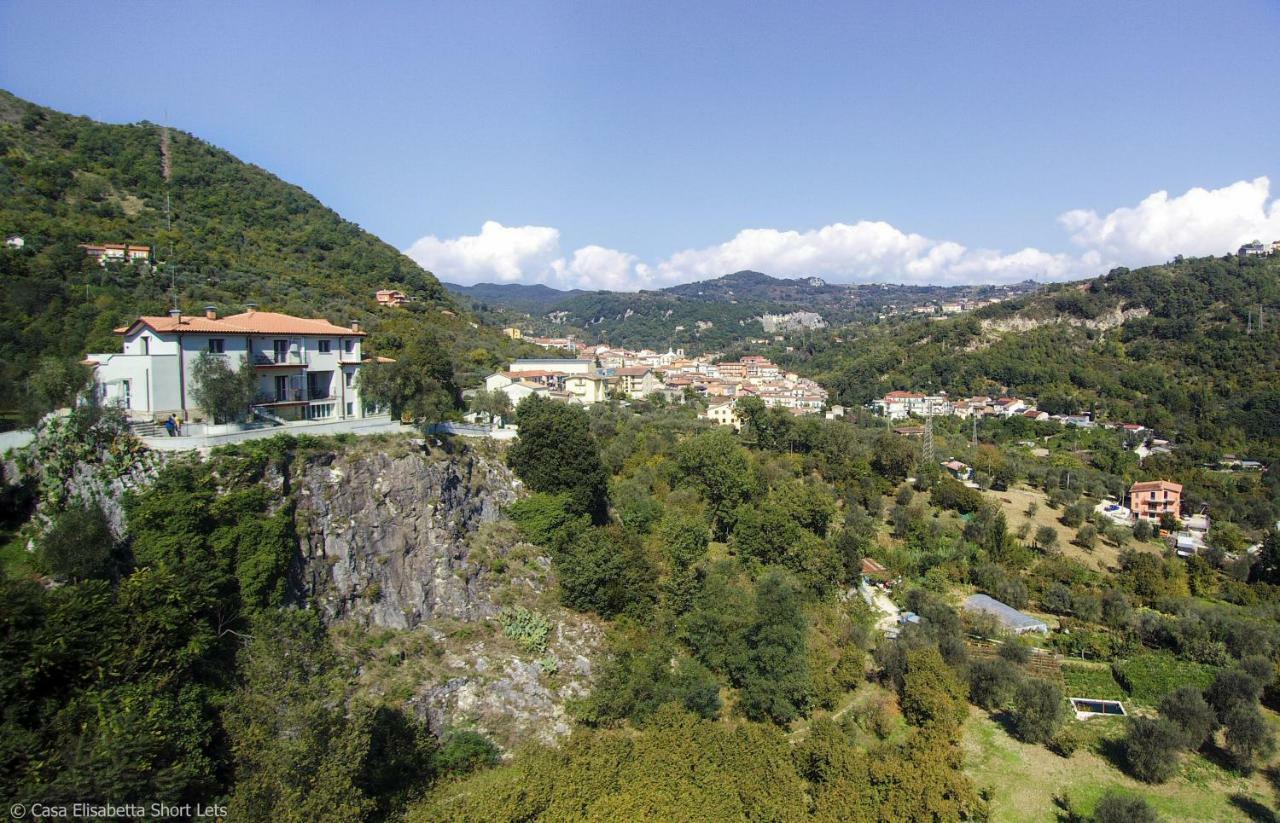 Апартаменти Casa Elisabetta Shortlets Caposele Екстер'єр фото
